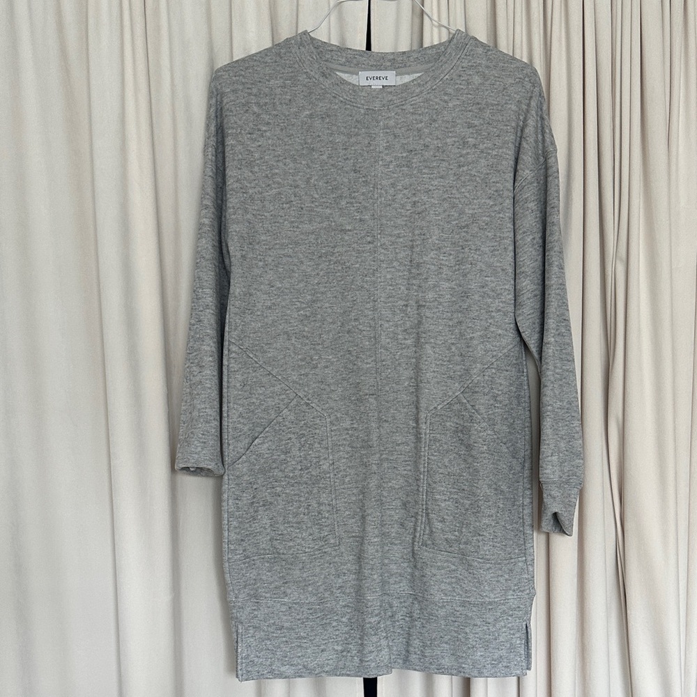 Evereve Gray Tunic Sweatshirt with Patch Pockets
